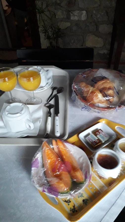D'hotes